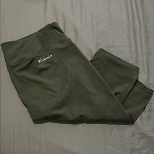 Columbia Olive Active biker shorts